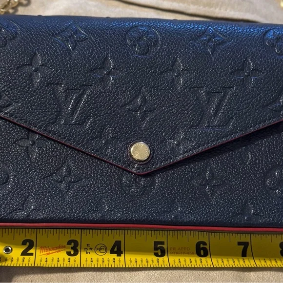 Louis Vuitton Empreinte Felicie Pochette in Leather Color:  Marine Rouge - Picture 4 of 11